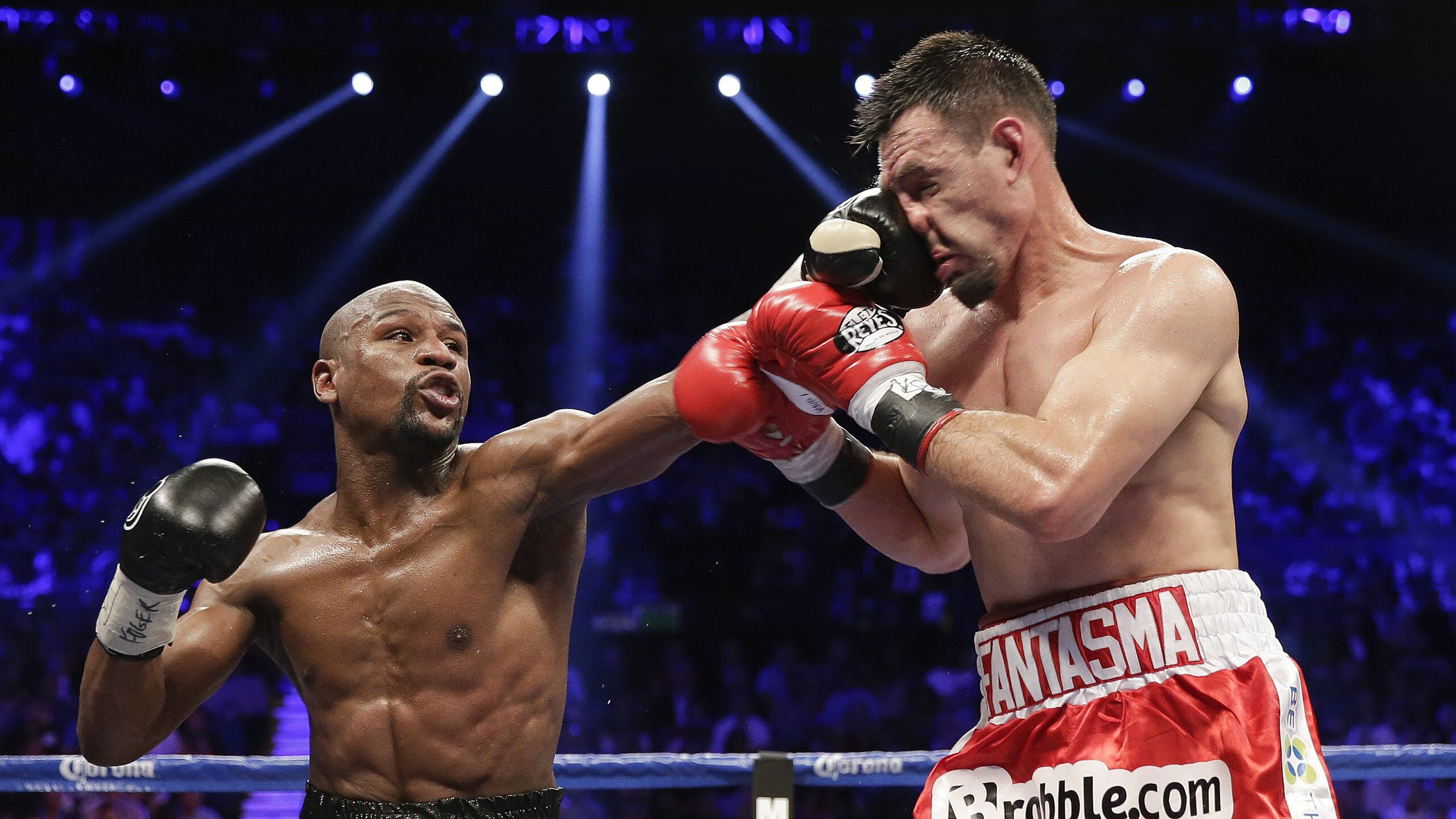 英超爆冷夜！豪门集体失分赛季格局乱成一锅粥，英超豪门俱乐部排名